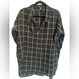 Tahari Black and White Checkered Button Down Shirt